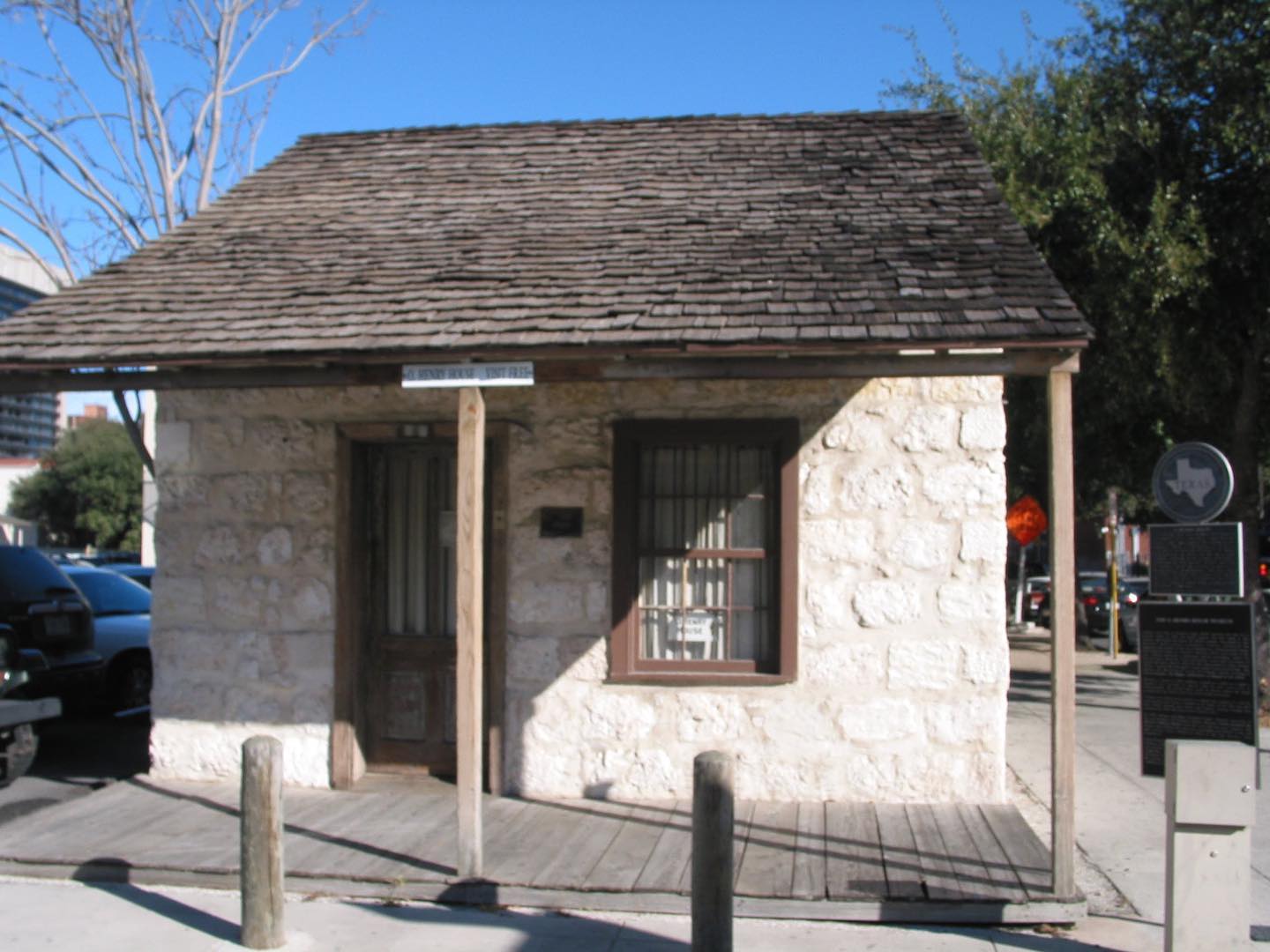 My photo of the O. Henry house in San Antonio.